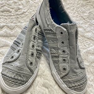 Women's Gray Casual Slip-On Sneakers